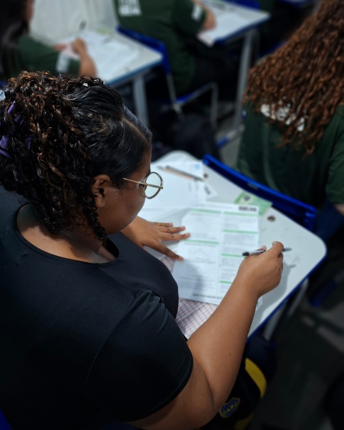 Alunos estudando na GEM